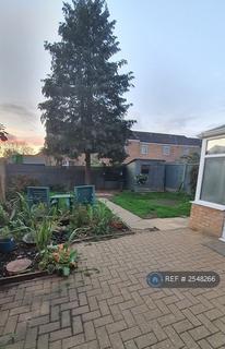 undefined, Crediton Close, Bedford, MK40