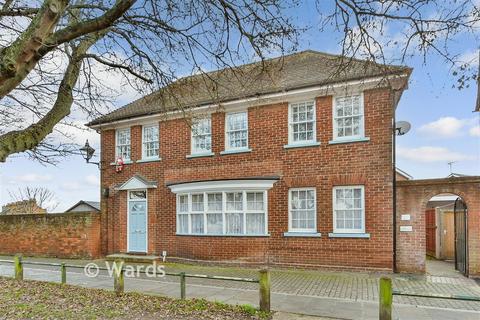 undefined, Court Mews, Sittingbourne ME10