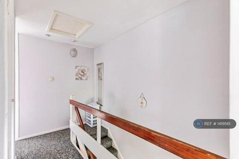 3 bedroom end of terrace house to rent, Torrington Crescent, Wellingborough, NN8