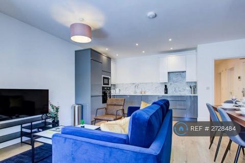 undefined, Dukes Avenue, New Malden, KT3