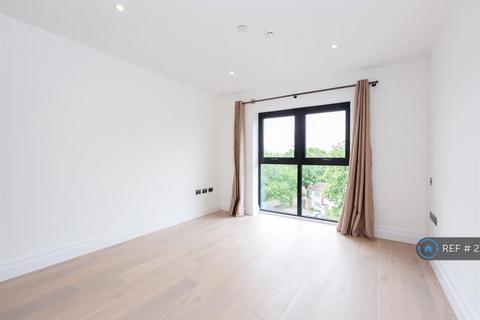 undefined, Brayfields, Maidenhead, SL6