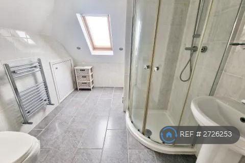 undefined, Tonbridge Road, Maidstone, ME16