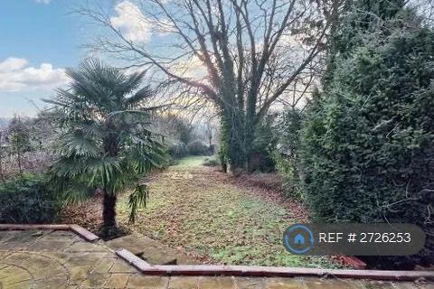 undefined, Tonbridge Road, Maidstone, ME16