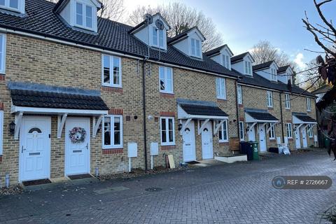 3 bedroom terraced house to rent, Bridgeside Mews, Maidstone, ME15