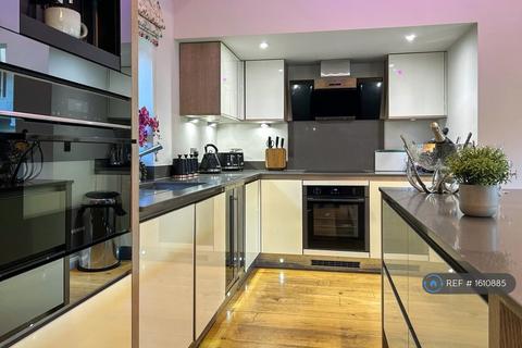 undefined, Long Street, Belton, Loughborough, LE12