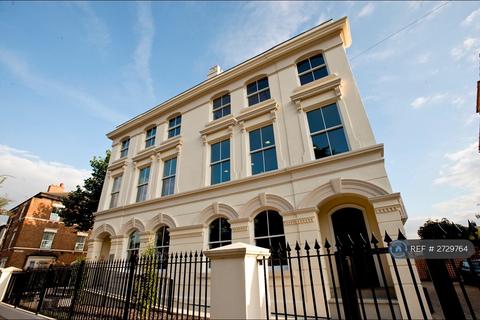 2 bedroom flat to rent, Forest Road East, Nottingham, NG1