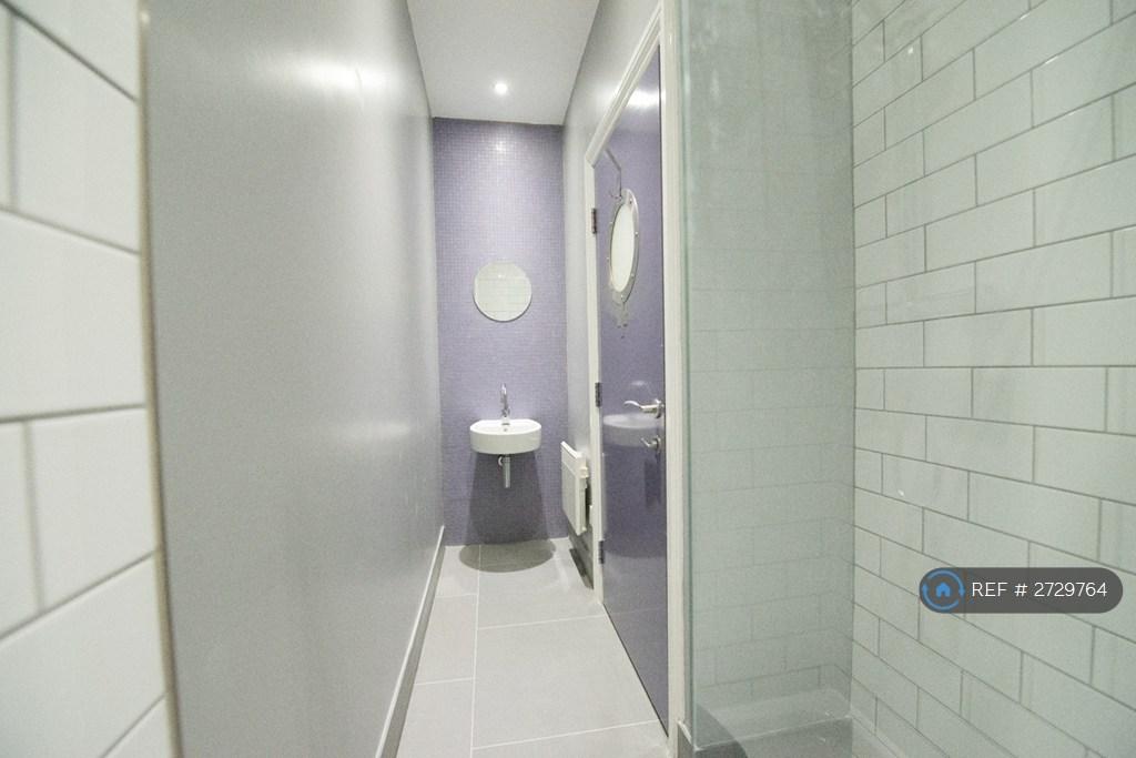 Bathroom 2