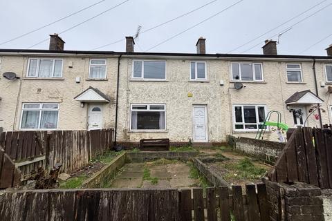 3 bedroom terraced house for sale, Bankfield Drive, Braithwaite BD22