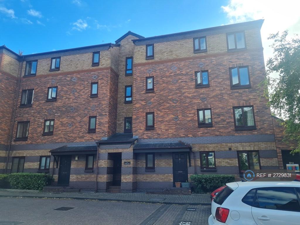 2nd Floor Flat On Right Hand Side