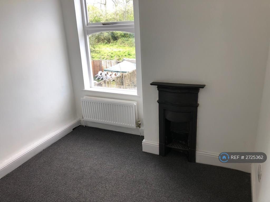 Back Bedroom - Rear Window