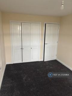 3 bedroom terraced house to rent, Bismuth Drive, Sittingbourne, ME10