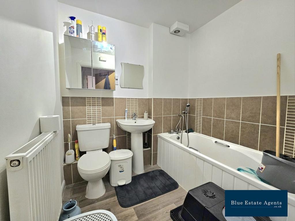 Bathroom Suite