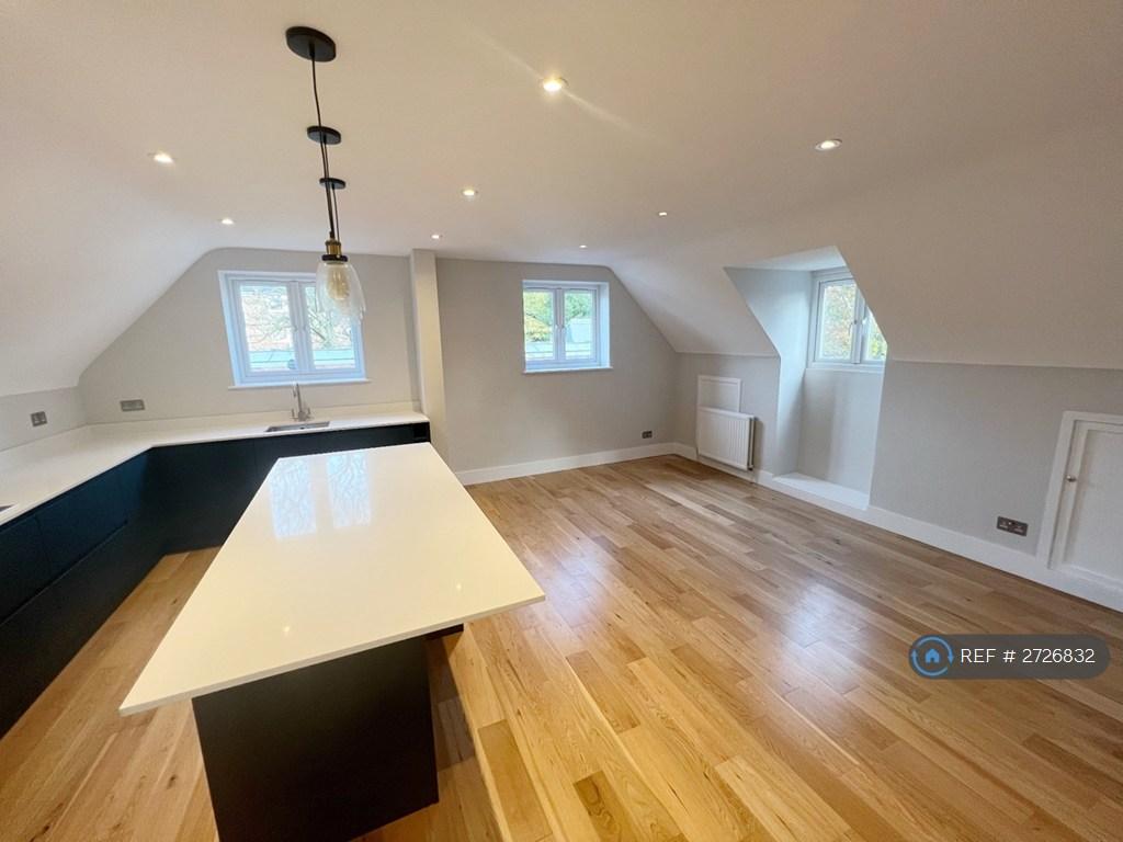 Open Plan Kitchen/Living Area