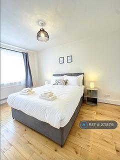4 bedroom flat to rent, Sancroft Street, London, SE11