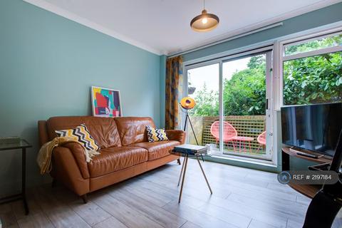 undefined, Brackenhill Close, Bromley, BR1
