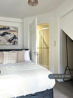 undefined, Loates Lane, Watford, WD17