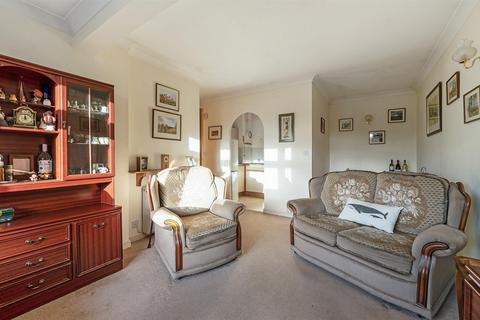 undefined, Mulberry Mead, Whitchurch