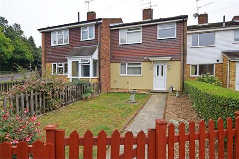 3 bedroom terraced house to rent, Mierscourt Road, Rainham, Gillingham