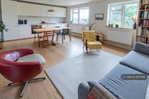 undefined, Colin Court, London, SE6