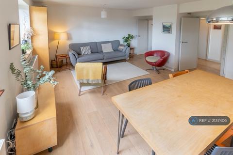 undefined, Colin Court, London, SE6