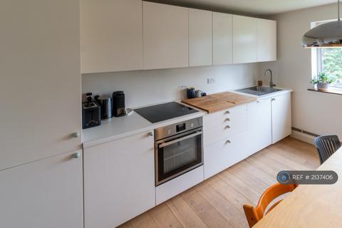 undefined, Colin Court, London, SE6