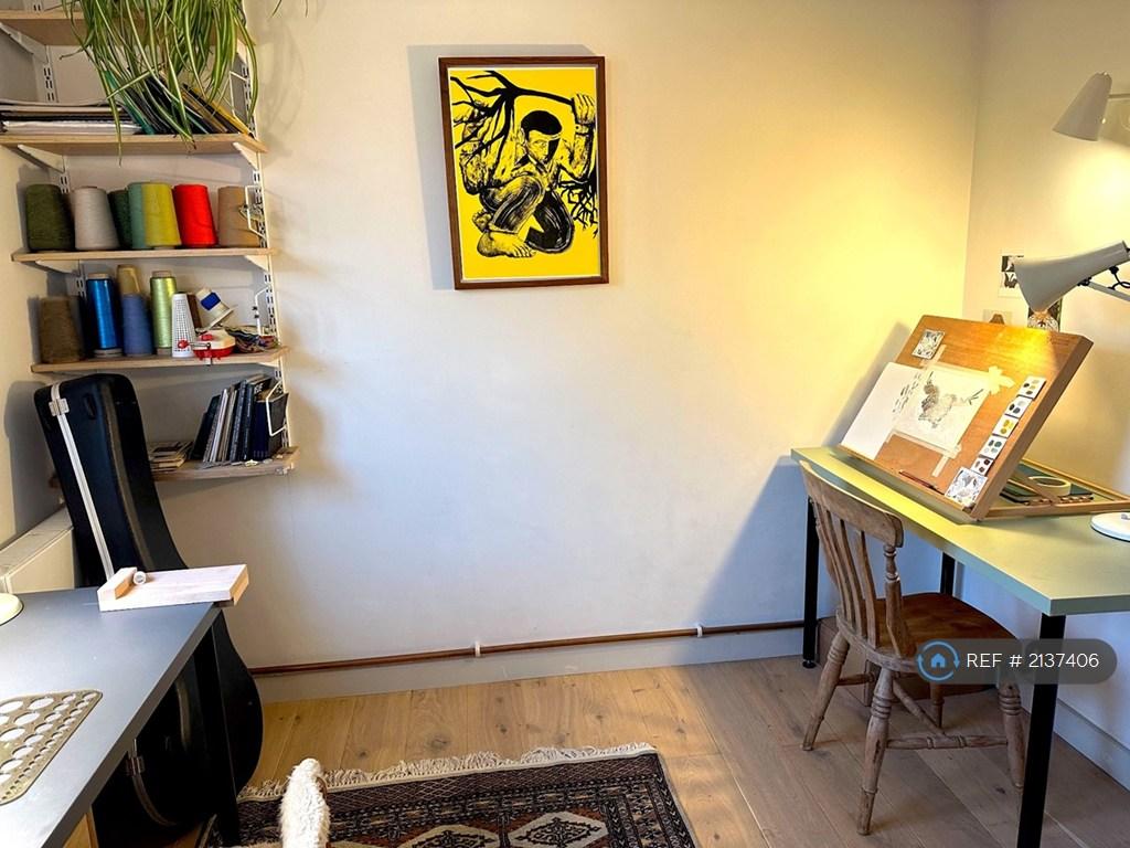 2nd Bedroom As Study For 2