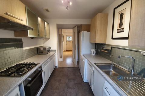 undefined, Fairfield Crescent, Edgware, HA8