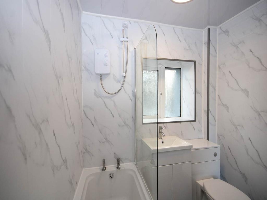 Bathroom 2 Ground