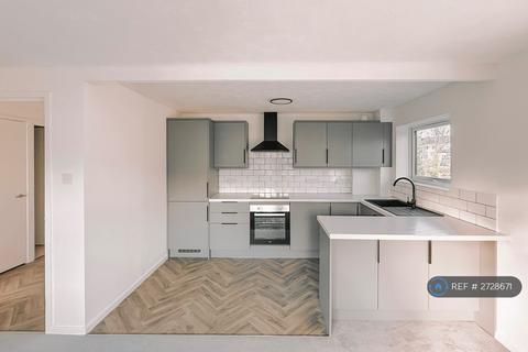 1 bedroom flat to rent - Welham Court, North Mymms, Hatfield, AL9
