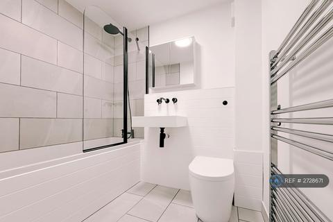 undefined, Welham Court, North Mymms, Hatfield, AL9