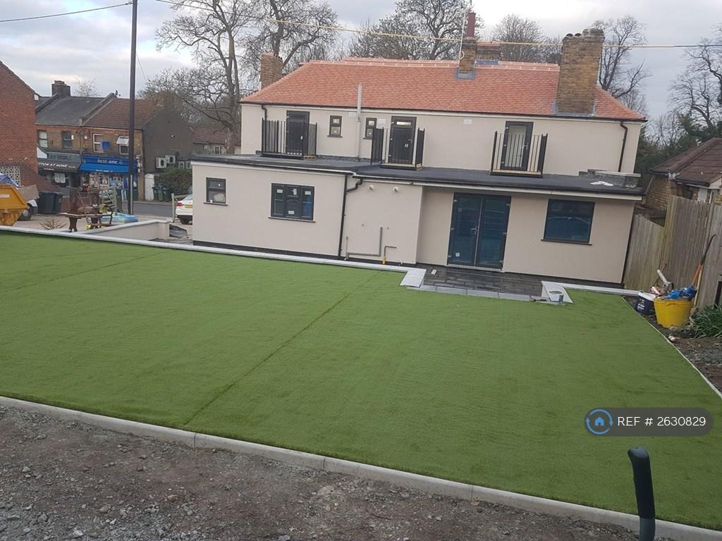 Garden &amp; Parking