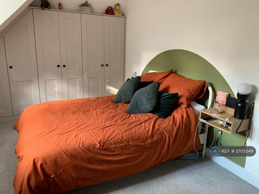 Bedroom 2 (With Double Bed)