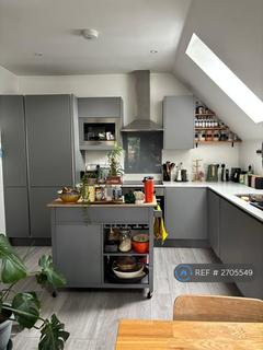 undefined, South Drive, Coulsdon, CR5