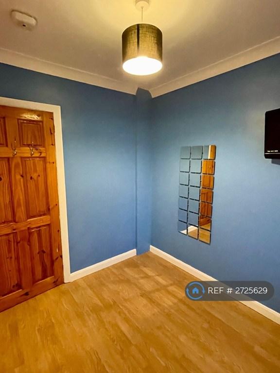 Single Bedroom