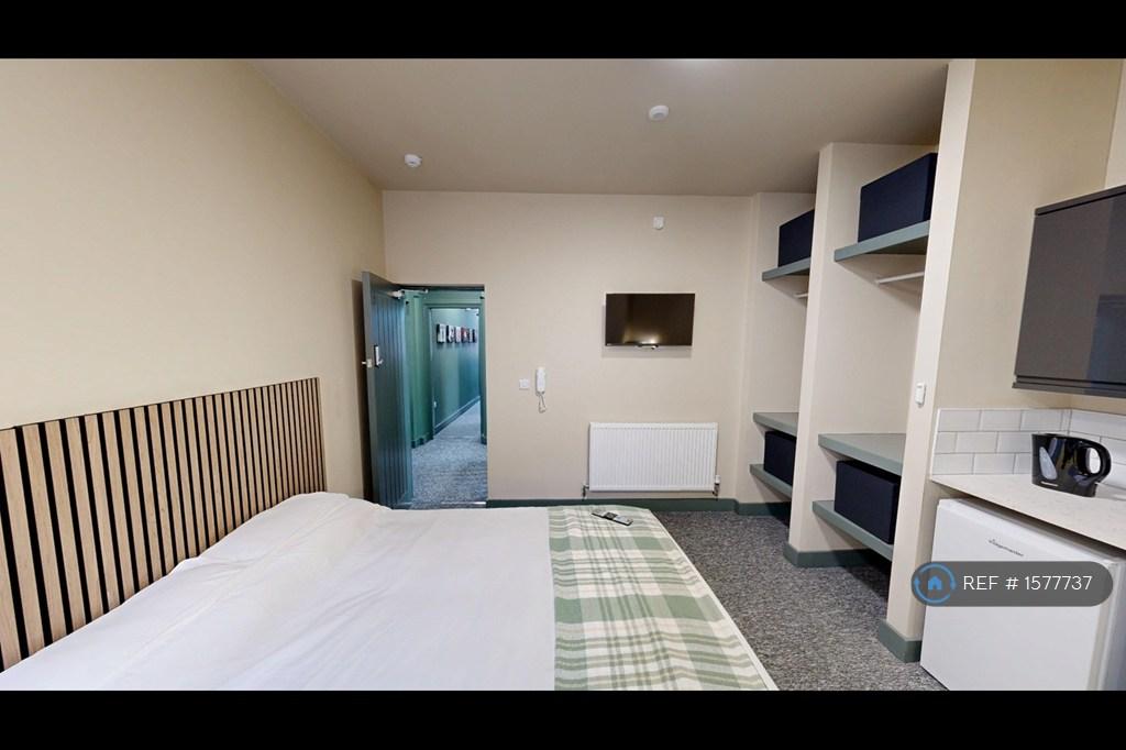 Room 5