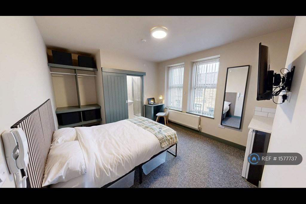 Room 7