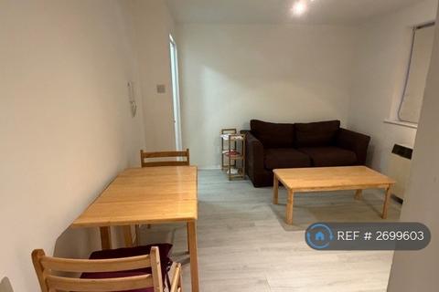 1 bedroom flat to rent, Lewisham, London, SE8