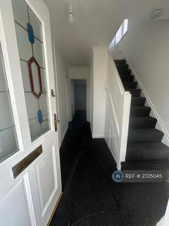 3 bedroom semi-detached house to rent, Archer Road, Cardiff, CF5
