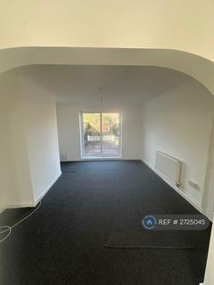 3 bedroom semi-detached house to rent, Archer Road, Cardiff, CF5