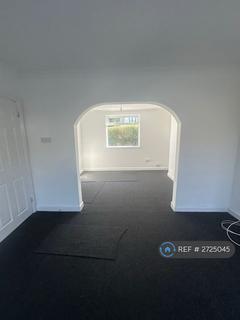 3 bedroom semi-detached house to rent, Archer Road, Cardiff, CF5