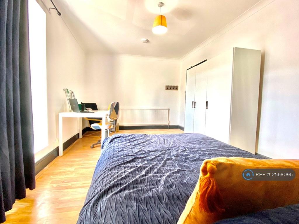 Room 5