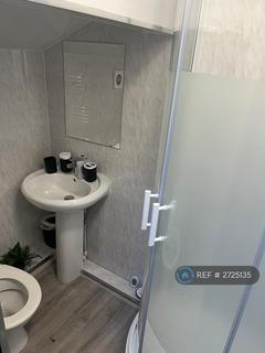 1 bedroom in a house share to rent, Birstall Road, Liverpool, L6