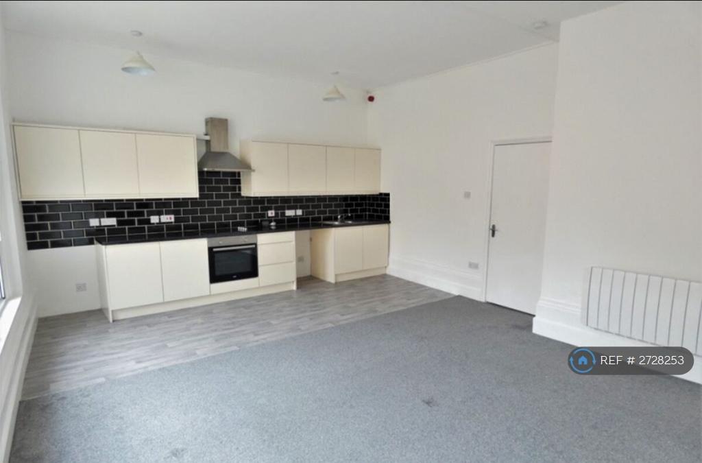 Spacious Open-Plan Living Space