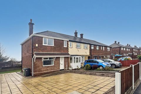 3 bedroom semi-detached house to rent, Crofton Road, Runcorn