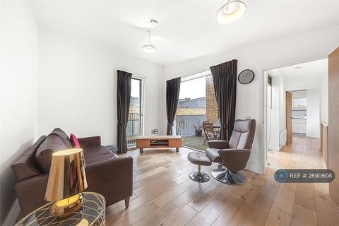undefined, Narrowboat Avenue, Brentford, TW8