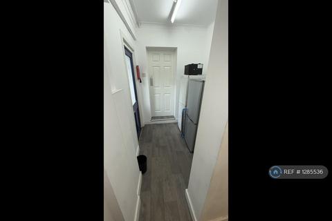 1 bedroom in a house share to rent, Lydford Street, Salford, M6