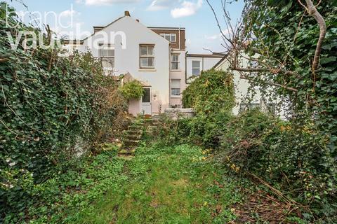 4 bedroom terraced house to rent, Hampstead Road, Brighton, East Sussex, BN1