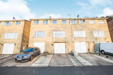 undefined, Keswick Close, Halifax HX3