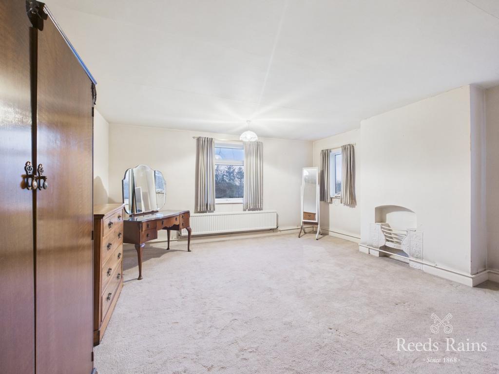 Principal Bedroom