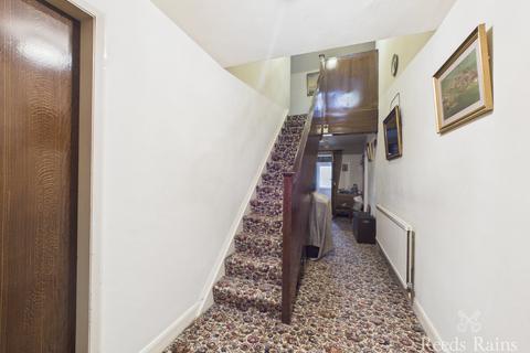 3 bedroom detached house for sale, Pratts Lane, Hull HU11